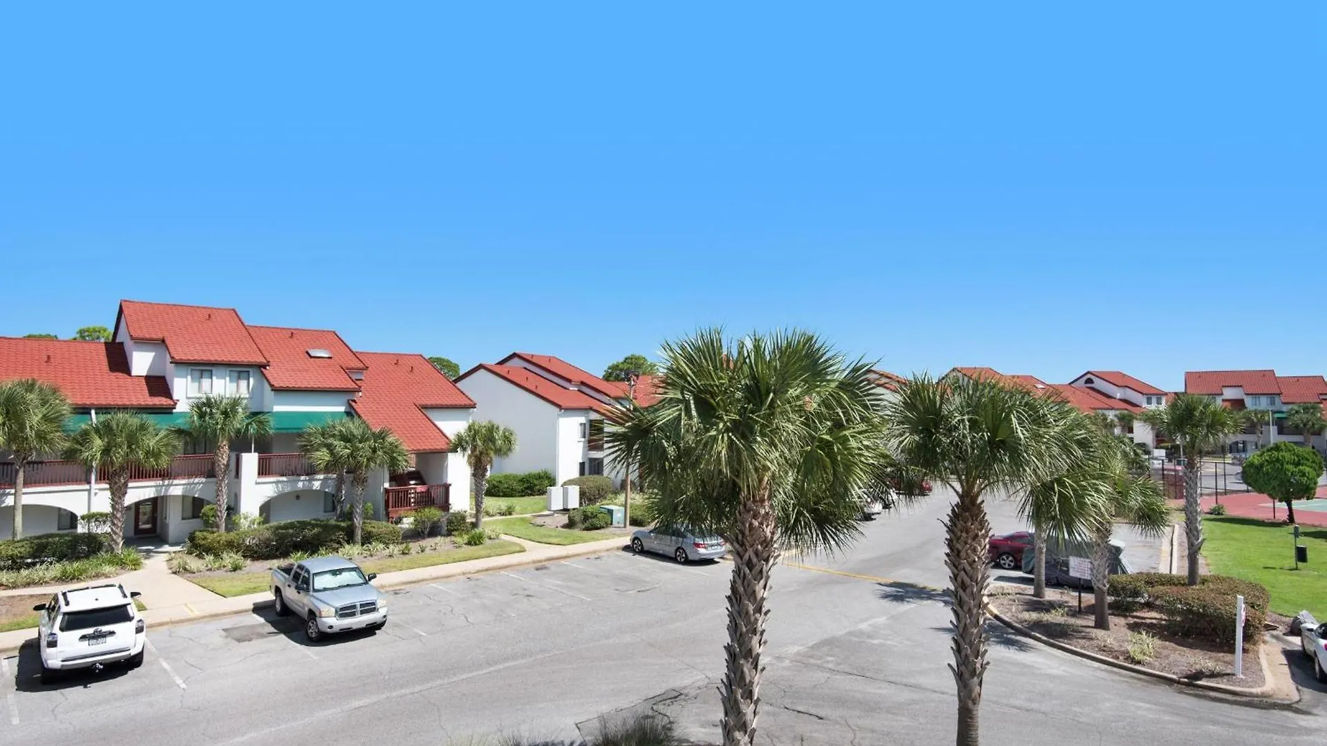 St Thomas Square Villa 1211C Beach Bumz Panama City Beach Holiday home