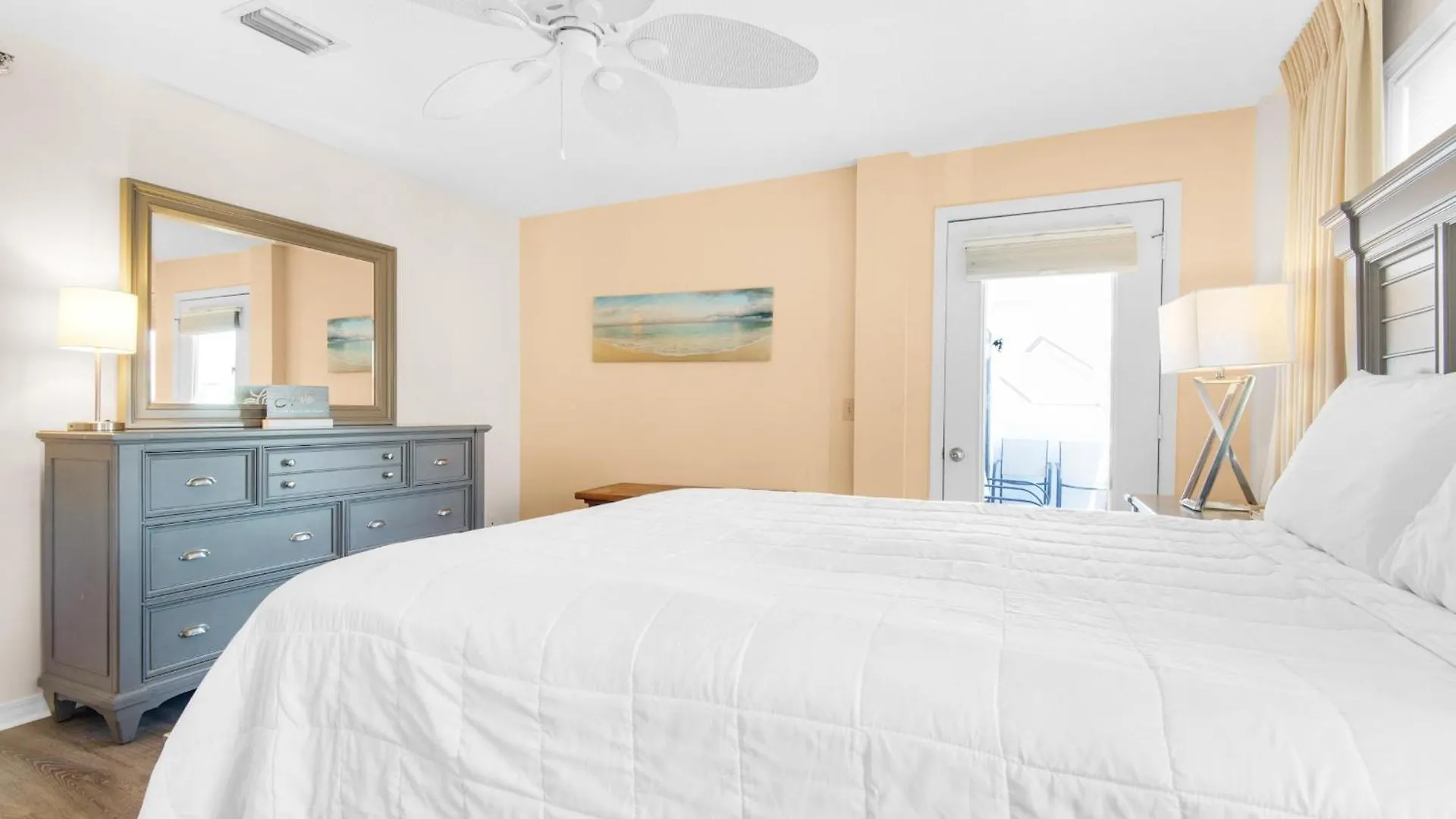 St Thomas Square Villa 1211C Beach Bumz Panama City Beach Holiday home