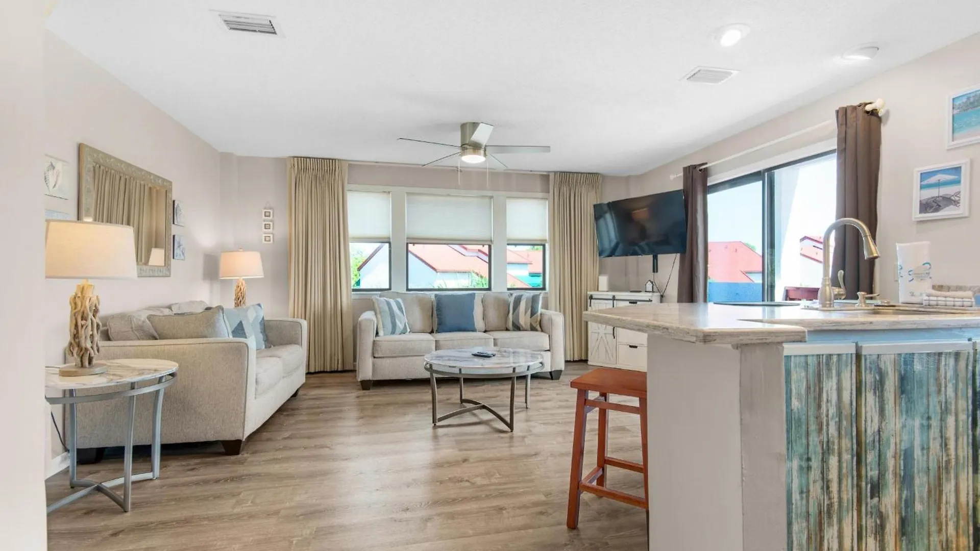 St Thomas Square Villa 1211C Beach Bumz Panama City Beach United States